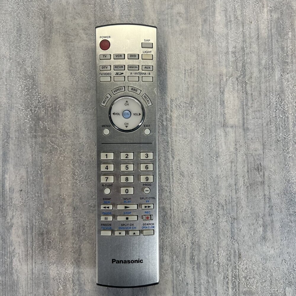 PANASONIC EUR7627Z20 Remote Control for PT43LC14 PT50LC14 PT60DL54 PT60DL54J